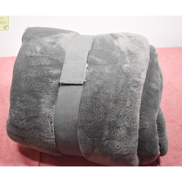 Threshold Bedding Threshold Oversized Primalush Throw Blanket Gray